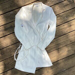 NWT Babaton Aritzia Cream/Off White Long Sleeve Wrap Dress Size Small